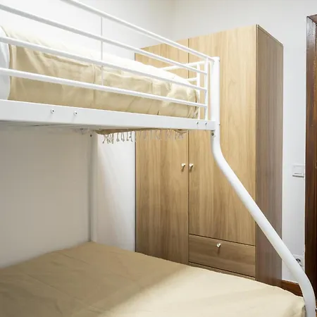Castilla Con Parking Santander